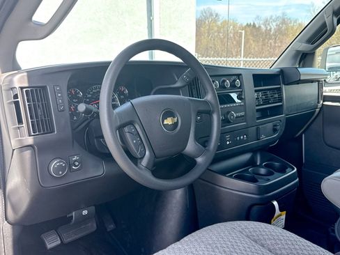 New 2025 Chevrolet Express 3500 w/ Driver Convenience Package RWD image 33