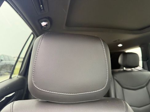 Certified 2024 Cadillac XT6 Premium Luxury w/ LPO, Floor Liner Package image 32