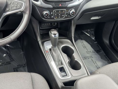 Used 2020 Chevrolet Equinox LT FWD image 5