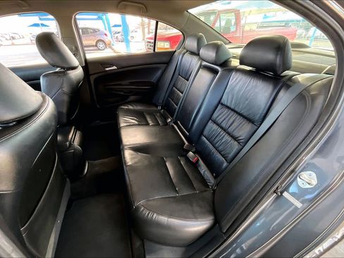 Used 2012 Honda Accord SE image 19