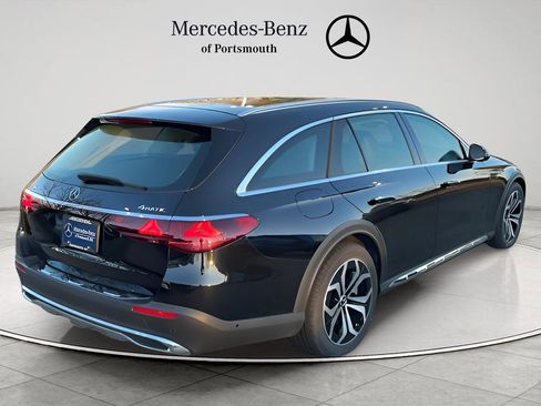 New 2025 Mercedes-Benz E 450 4MATIC All-Terrain Wagon image 8