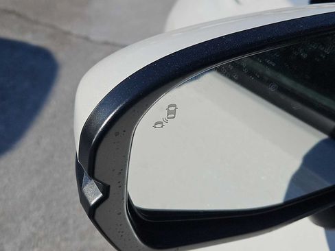 New 2026 Honda HR-V EX-L image 6
