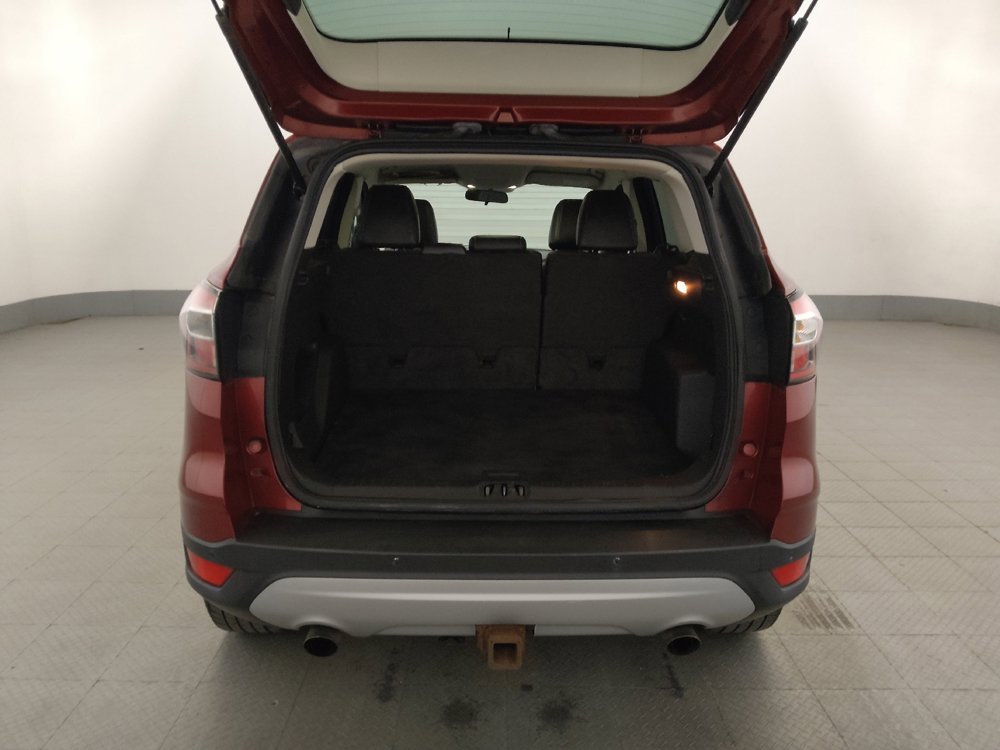 Used 2017 Ford Escape SE w/ SE Leather Comfort Package AWD/4WD image 29