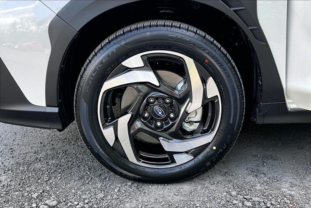 New 2026 Subaru Crosstrek 2.5i Limited w/ Crosstrek Mirror Package AWD/4WD image 9