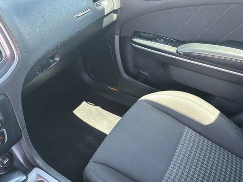 Used 2019 Dodge Charger Scat Pack RWD image 91