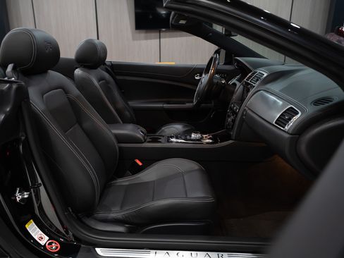 Used 2015 Jaguar XKR R RWD image 25