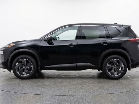 Used 2025 Nissan Rogue SV AWD/4WD image 4