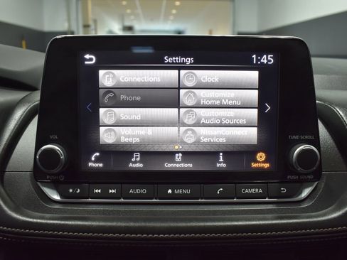 Certified 2024 Nissan Rogue SV w/ SV Premium Package AWD/4WD image 23