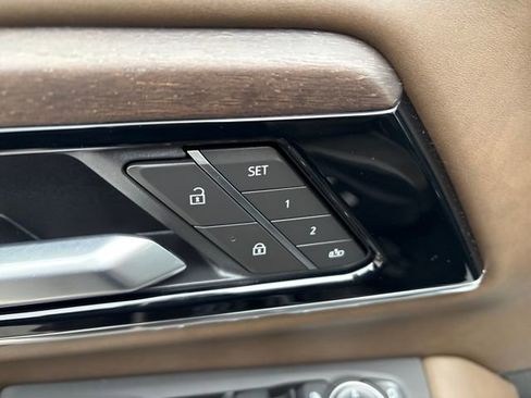 New 2026 GMC Yukon XL Denali Ultimate image 12