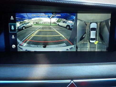 Used 2021 Genesis G90 5.0 Ultimate RWD image 18