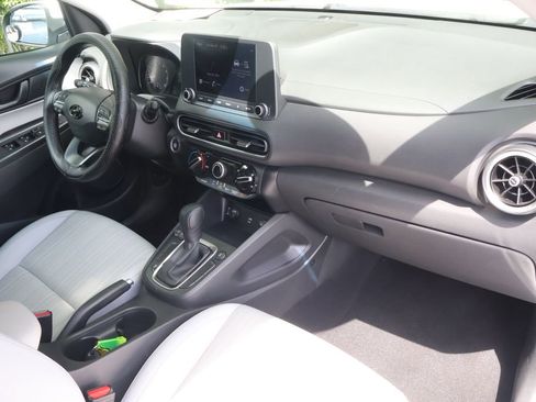 Used 2023 Hyundai Kona SEL AWD/4WD image 36