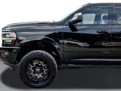 Used 2019 RAM 2500 Laramie image 11