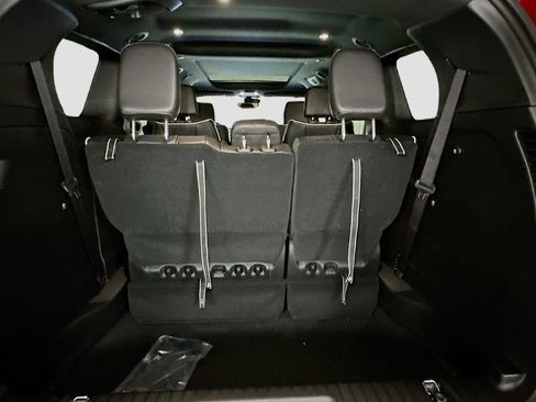 New 2026 Chrysler Pacifica Limited w/ S Appearance Package image 31