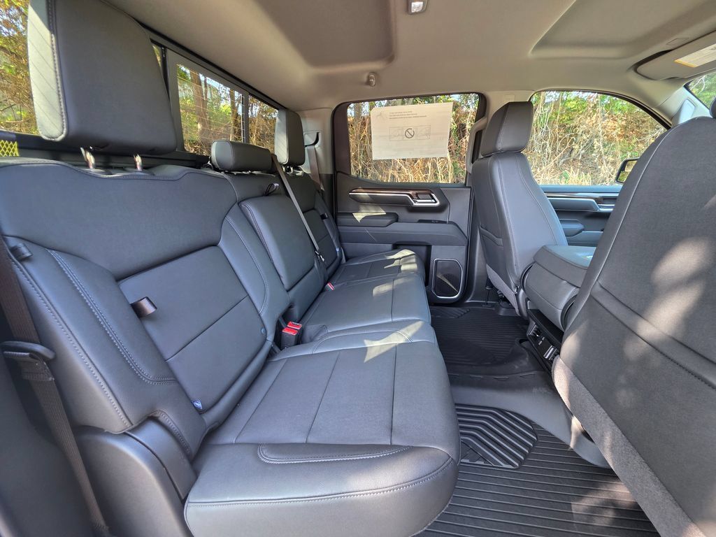 New 2026 Chevrolet Silverado 1500 LT AWD/4WD image 9