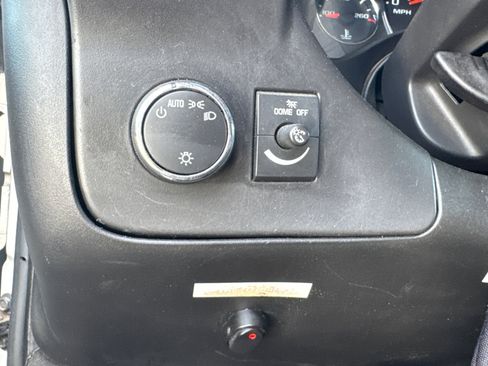 Used 2019 Chevrolet Express 3500 LS RWD image 31