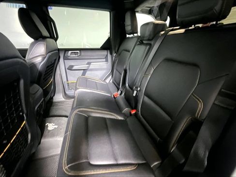 Certified 2024 Ford Bronco Badlands AWD/4WD image 21