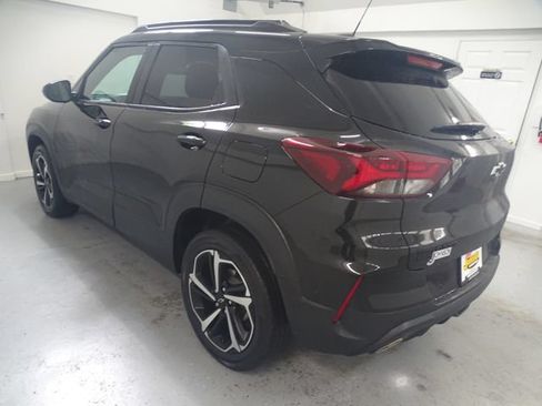 Used 2023 Chevrolet TrailBlazer RS w/ Sun and Liftgate Package AWD/4WD image 20