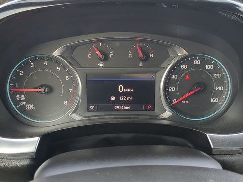 Used 2023 Chevrolet Traverse LT image 27