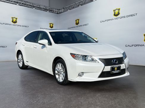 Used 2013 Lexus ES 300h image 7