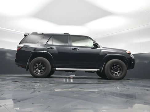 Used 2019 Toyota 4Runner SR5 RWD image 45