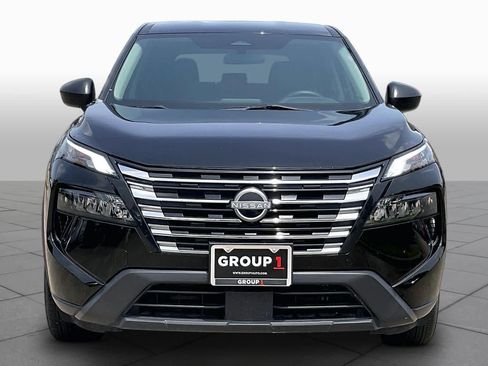 Used 2024 Nissan Rogue S FWD image 4