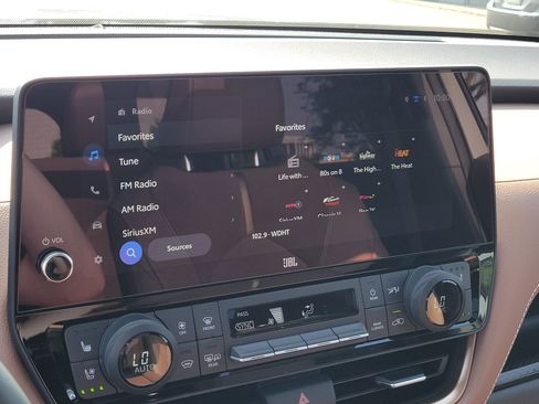 Used 2026 Toyota Grand Highlander AWD Hybrid image 25