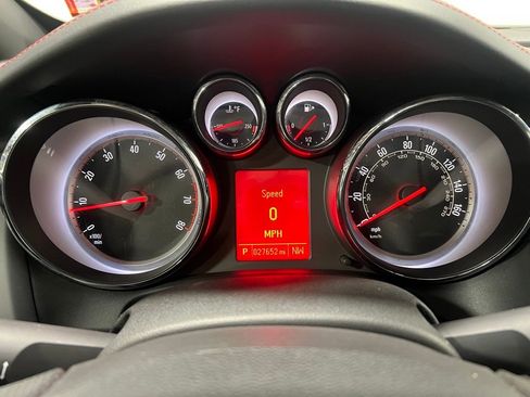 Used 2018 Buick Cascada Sport Touring w/ Dark Effects Package image 30