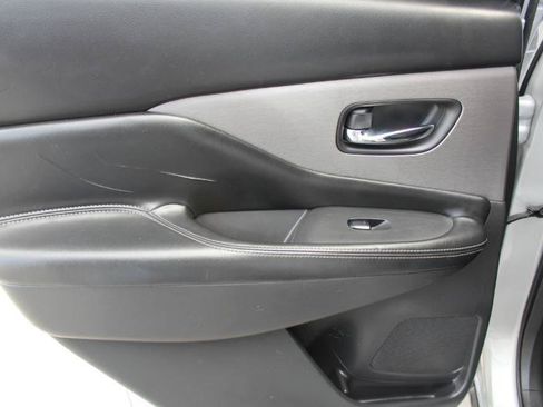 Used 2021 Nissan Murano SV FWD image 13