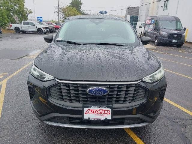 Certified 2024 Ford Escape Active AWD/4WD image 3