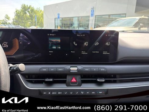 Used 2025 Kia K4 FWD image 26