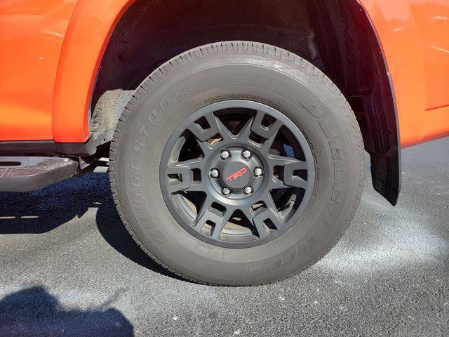 Used 2024 Toyota 4Runner TRD Off-Road Premium w/ Moonroof Package AWD/4WD image 27