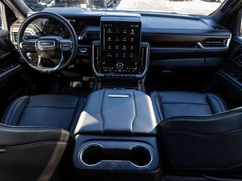 Used 2025 GMC Yukon Denali image 29