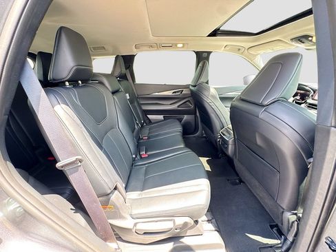 Certified 2023 INFINITI QX60 Luxe w/ Cargo Package AWD/4WD image 30