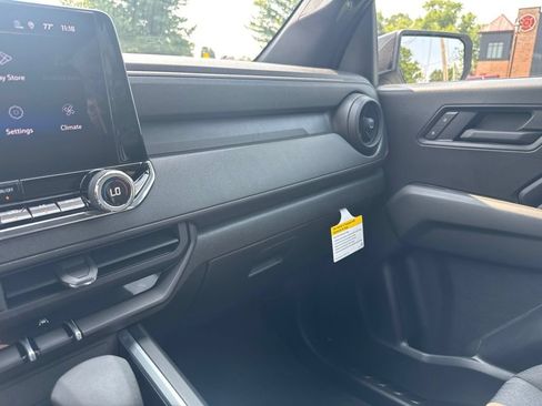 New 2026 Chevrolet Colorado Trail Boss AWD/4WD image 36
