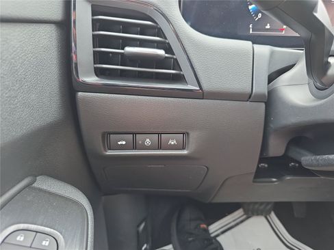 New 2026 Nissan Sentra SR w/ SR Premium Package FWD image 20
