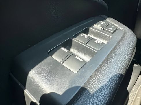 Used 2023 Honda Passport Elite image 17