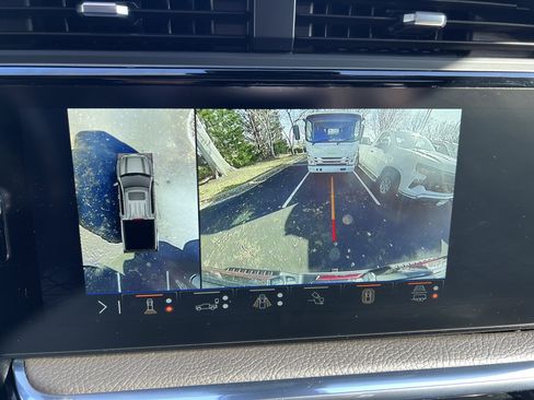 Used 2024 GMC Sierra 1500 Denali w/ Denali Reserve Package image 25