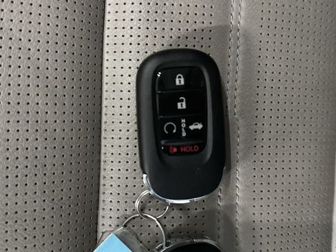 Used 2023 Honda CR-V EX-L image 27