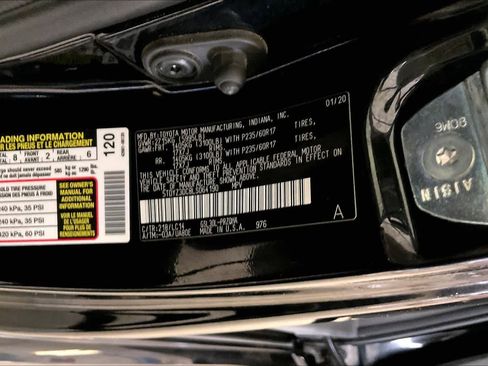 Used 2020 Toyota Sienna XLE FWD image 31