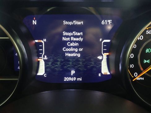 Used 2023 Jeep Gladiator Mojave image 17