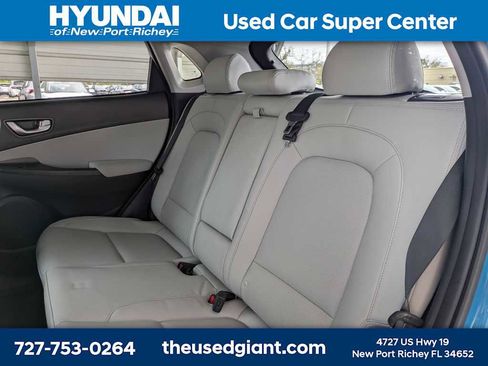 Used 2023 Hyundai Kona Limited w/ Cargo Package image 15