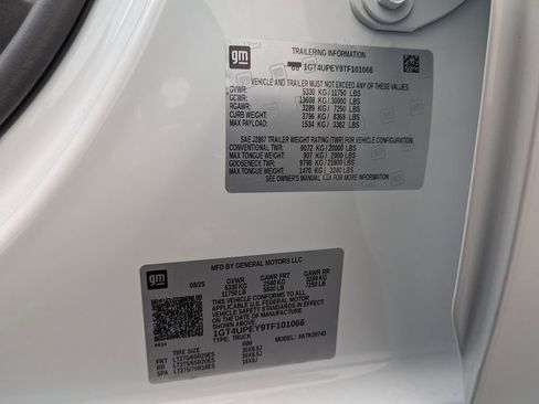 New 2026 GMC Sierra 2500 AT4 w/ AT4 Premium Plus Package AWD/4WD image 25