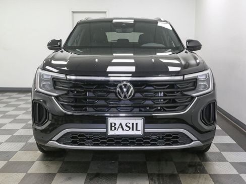 New 2026 Volkswagen Atlas Cross Sport SE AWD/4WD image 3
