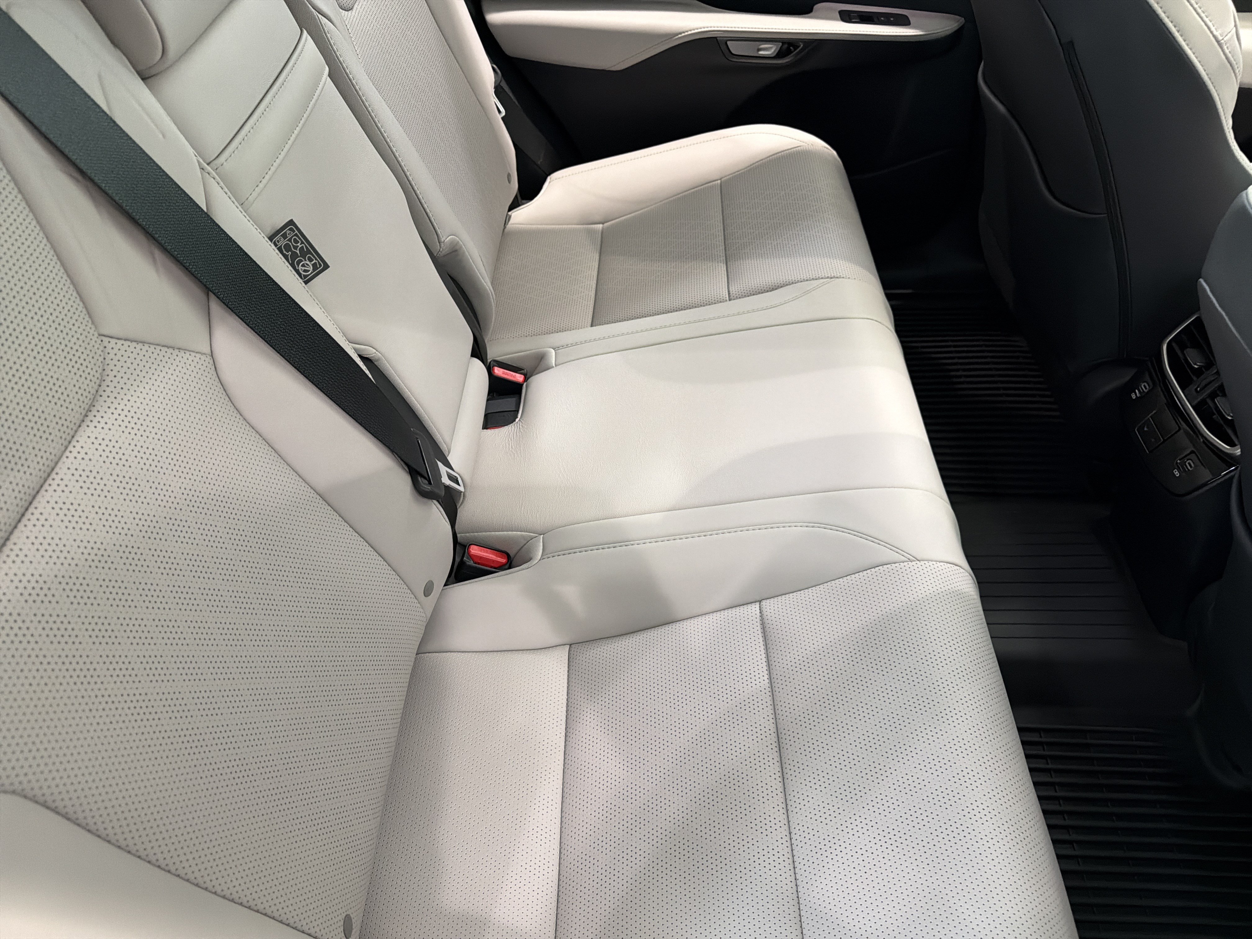 New 2026 Lexus RX 350 w/ Convenience Package AWD/4WD image 29