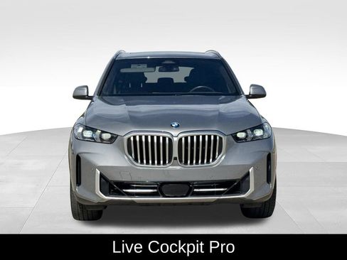 Used 2025 BMW X5 xDrive40i w/ Climate Comfort Package AWD/4WD image 9