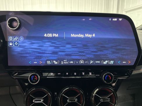 Used 2024 Chevrolet Blazer EV RS AWD/4WD image 17