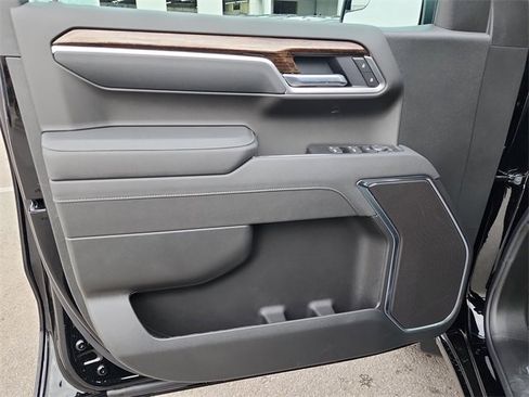 New 2026 GMC Sierra 1500 Elevation image 12