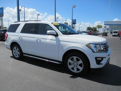 Used 2020 Ford Expedition XLT w/ Equipment Group 202A image 4