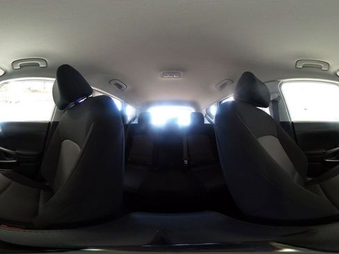 Used 2025 Kia Soul LX w/ LX Technology Package image 40