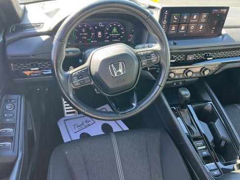 Used 2024 Honda Accord Sport image 35